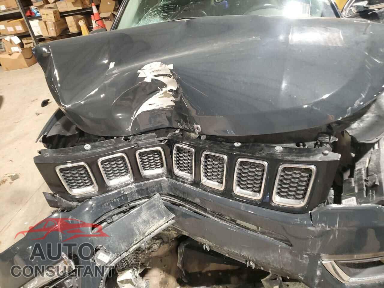 JEEP COMPASS 2018 - 3C4NJDCB9JT397686