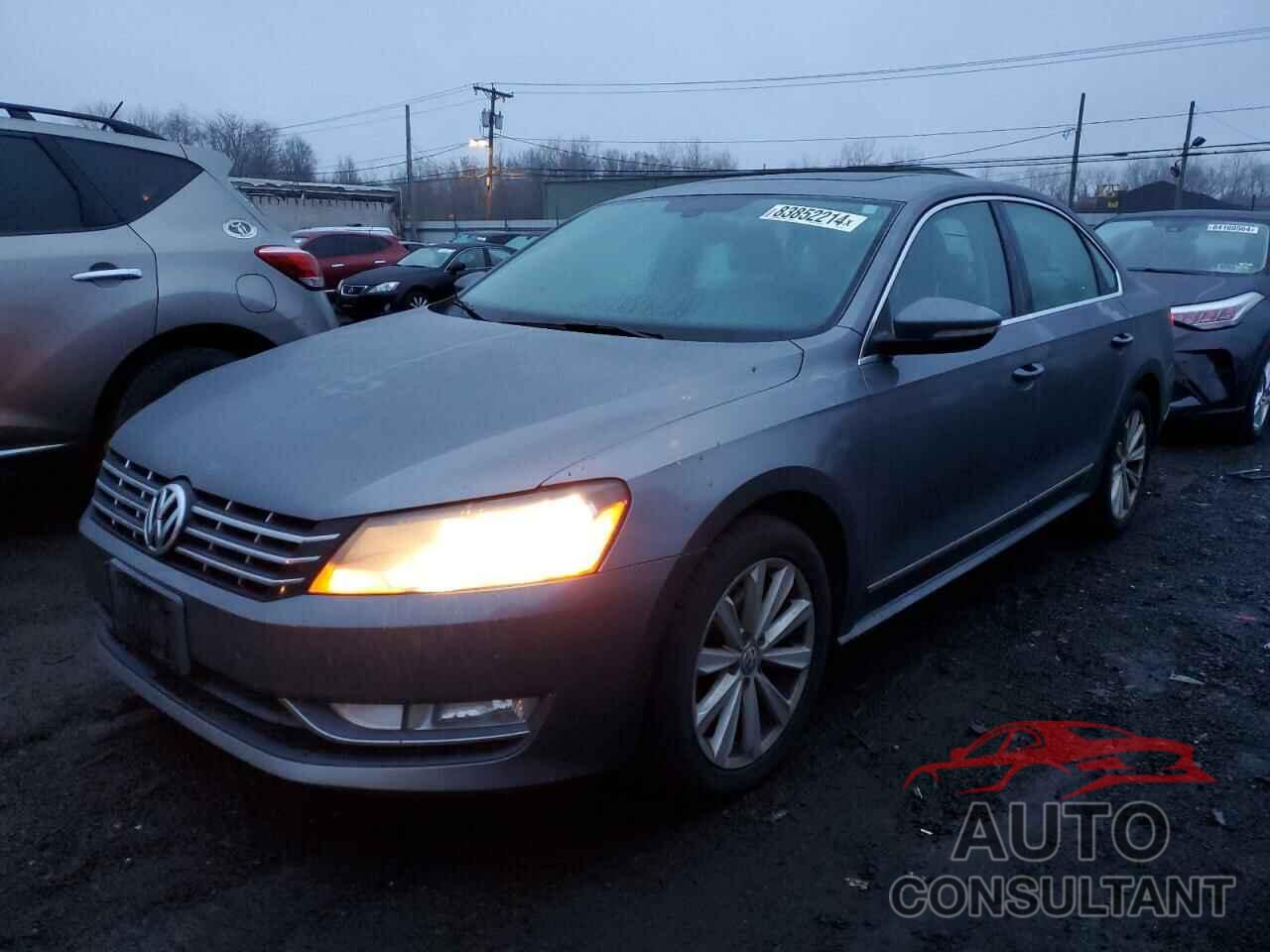 VOLKSWAGEN PASSAT 2012 - 1VWCP7A33CC082672