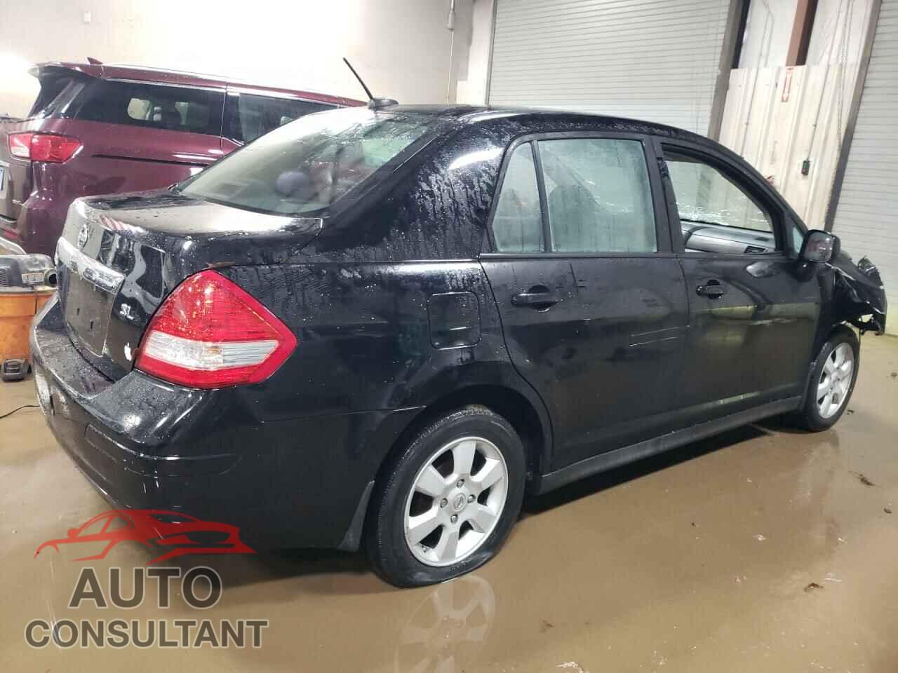 NISSAN VERSA 2011 - 3N1BC1AP7BL410790