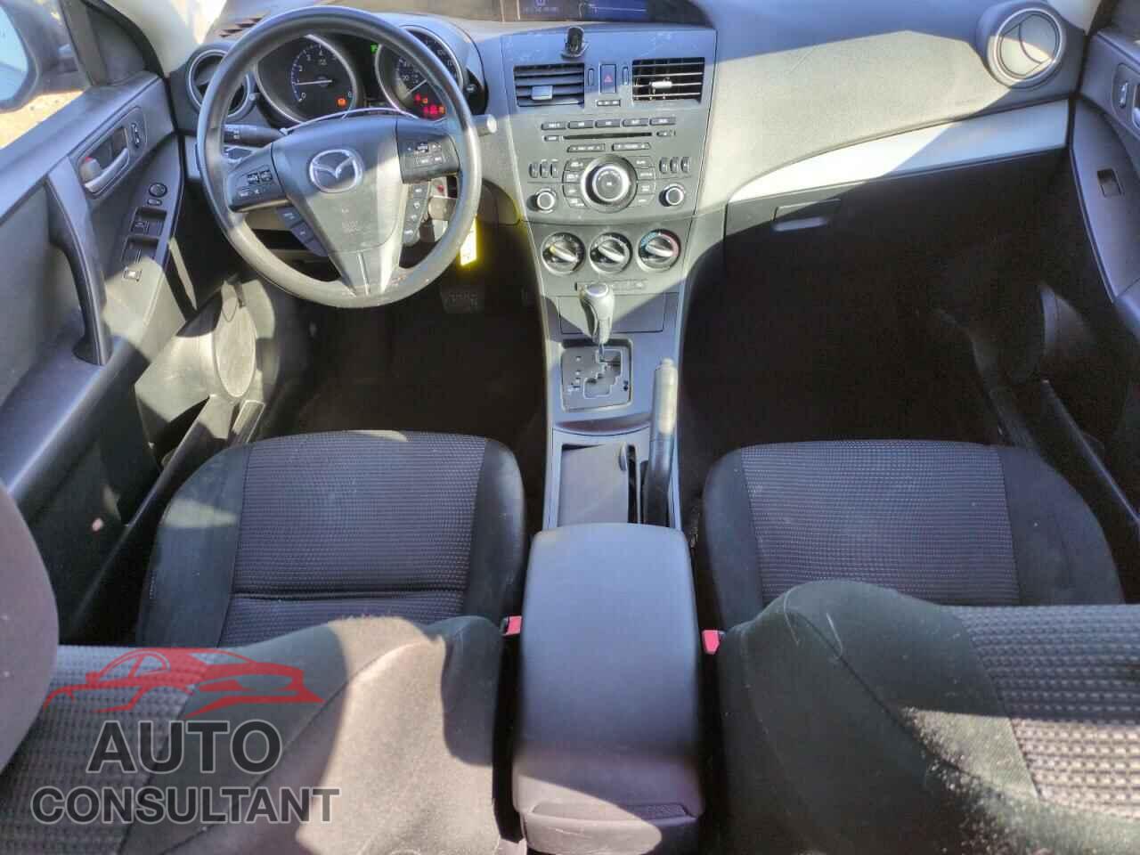 MAZDA 3 2013 - JM1BL1U71D1844500
