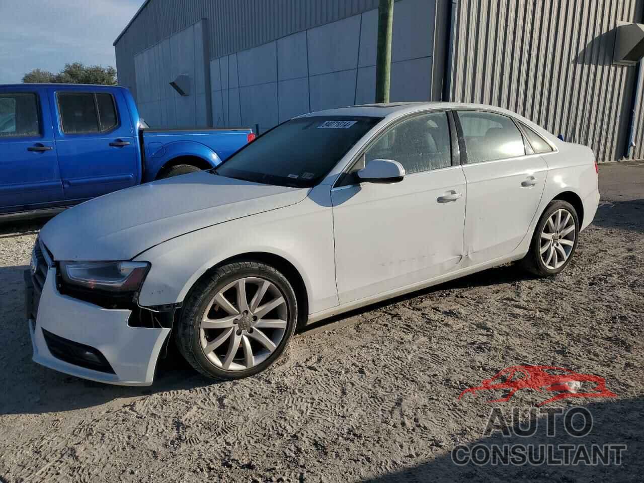 AUDI A4 2013 - WAUEFAFL9DN036822