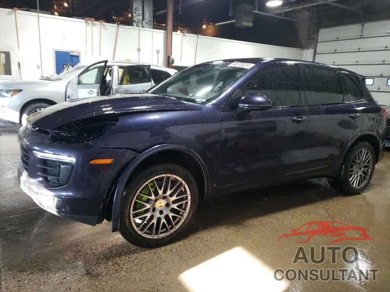 PORSCHE CAYENNE 2017 - WP1AA2A24HKA83184