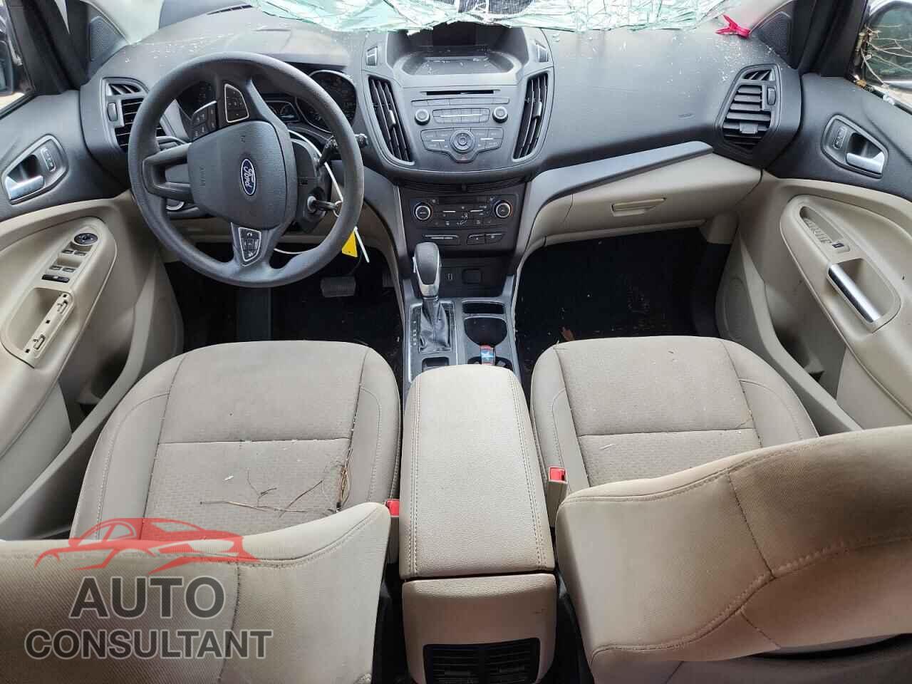 FORD ESCAPE 2018 - 1FMCU0G96JUC63685