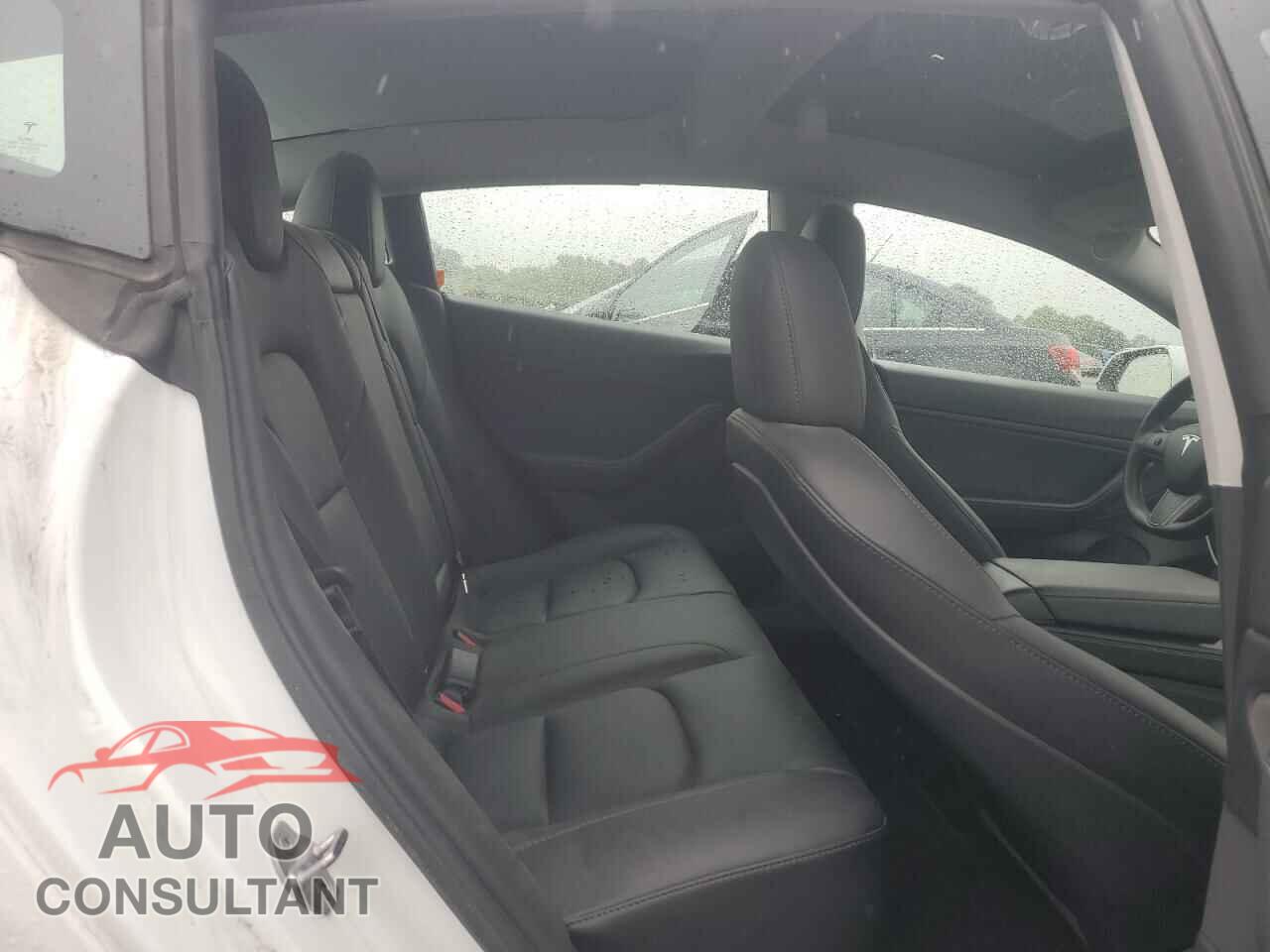 TESLA MODEL 3 2021 - 5YJ3E1EB0MF924119