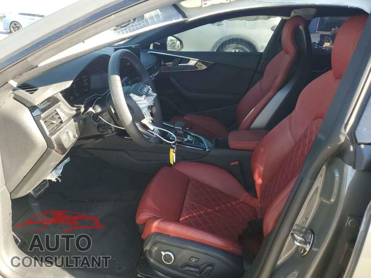 AUDI S5/RS5 2024 - WAUC4CF5XRA014112