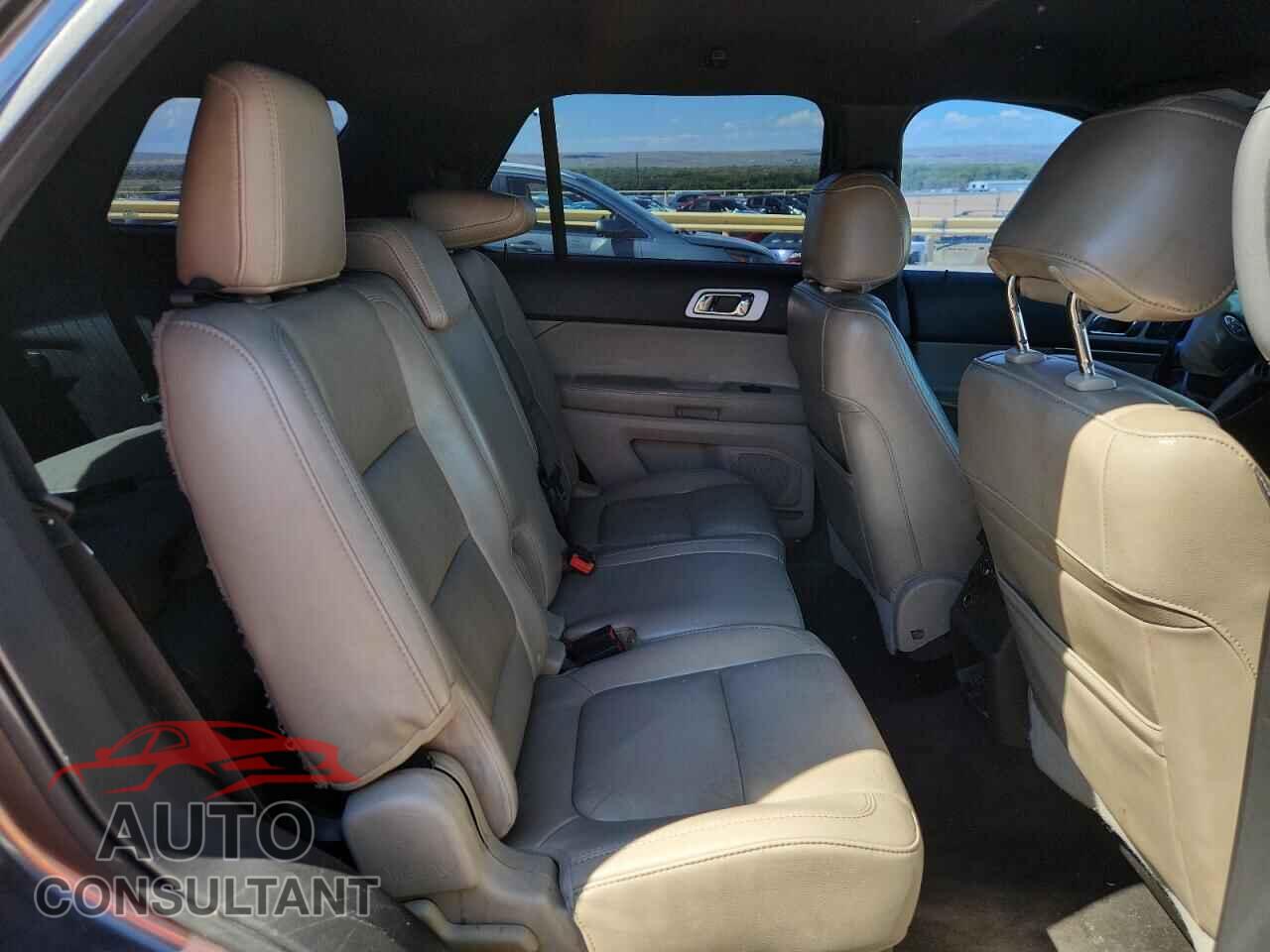 FORD EXPLORER 2011 - 1FMHK7D82BGA87573