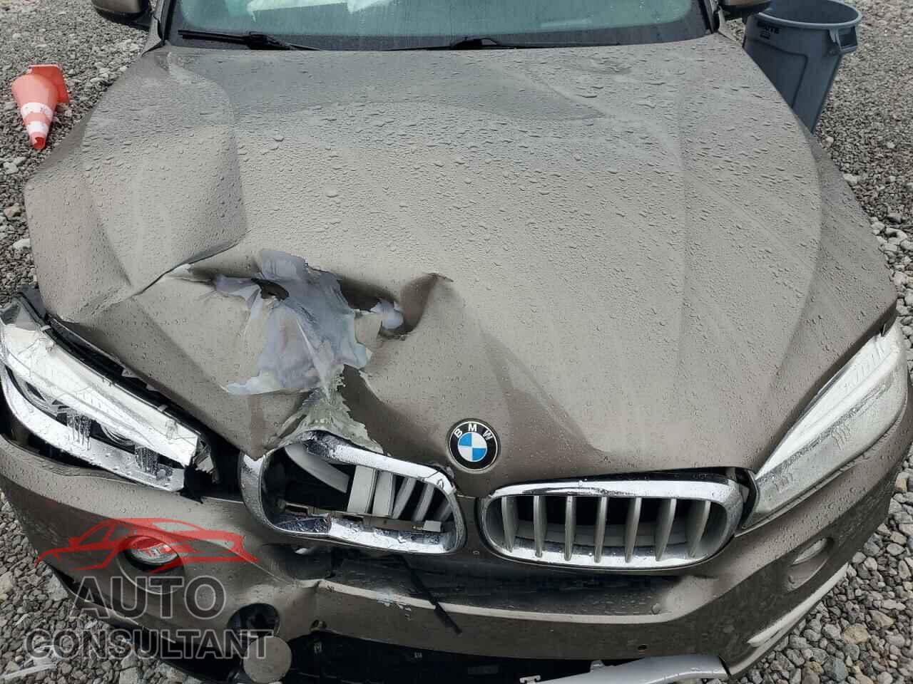 BMW X5 2017 - 5UXKR2C52H0U21536