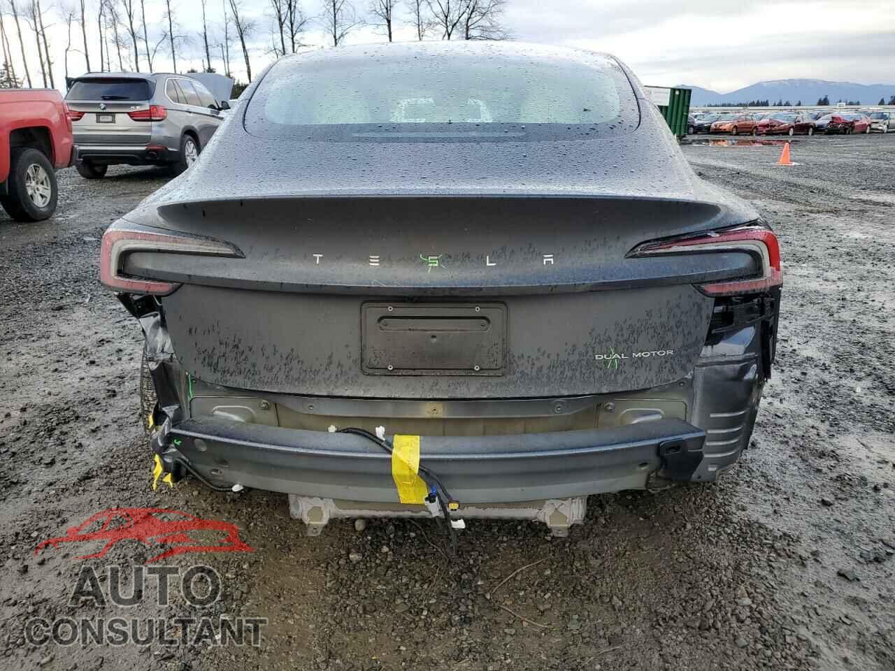 TESLA MODEL 3 2024 - 5YJ3E1EB2RF808413