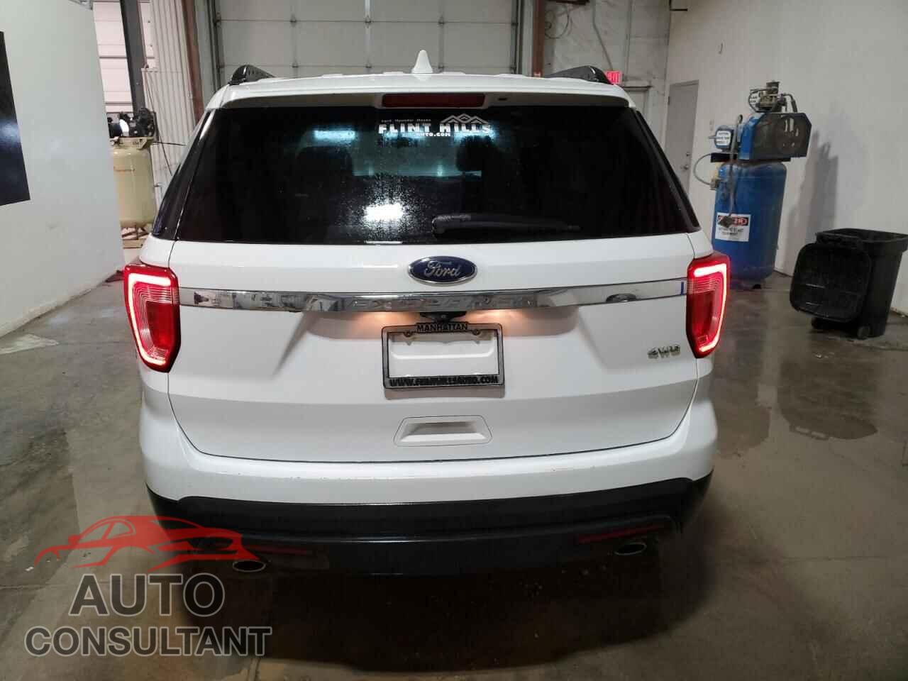 FORD EXPLORER 2017 - 1FM5K8B84HGD87331
