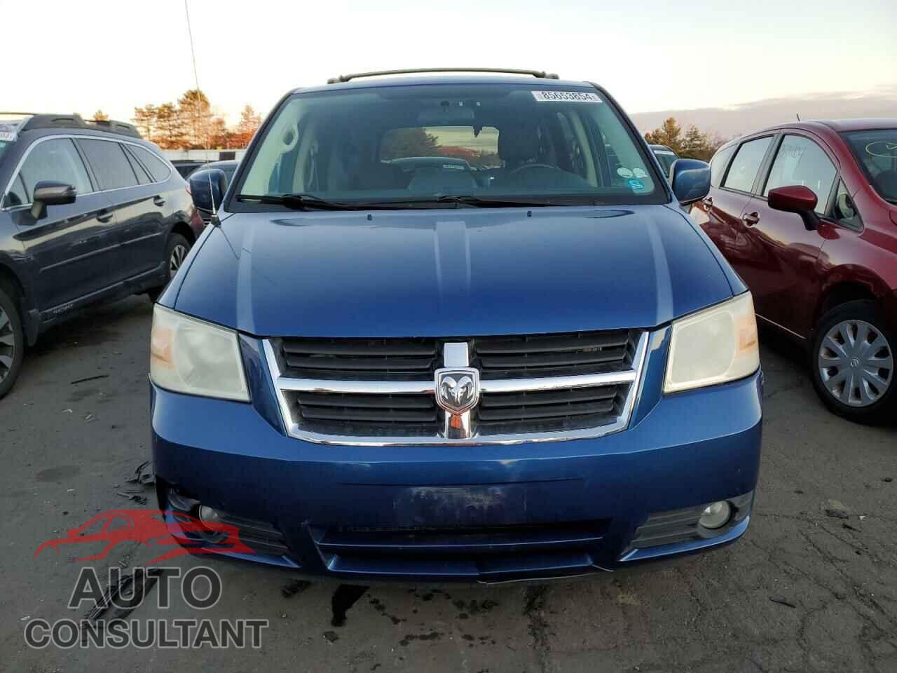 DODGE CARAVAN 2010 - 2D4RN5D11AR139508