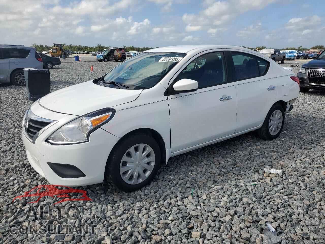 NISSAN VERSA 2017 - 3N1CN7AP2HL892840