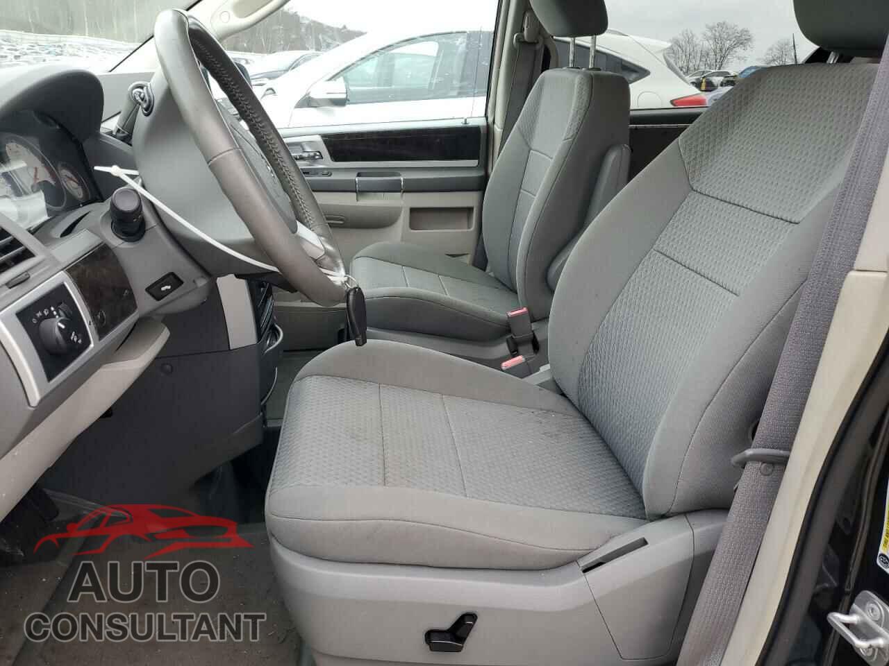 DODGE CARAVAN 2010 - 2D4RN5D11AR129576