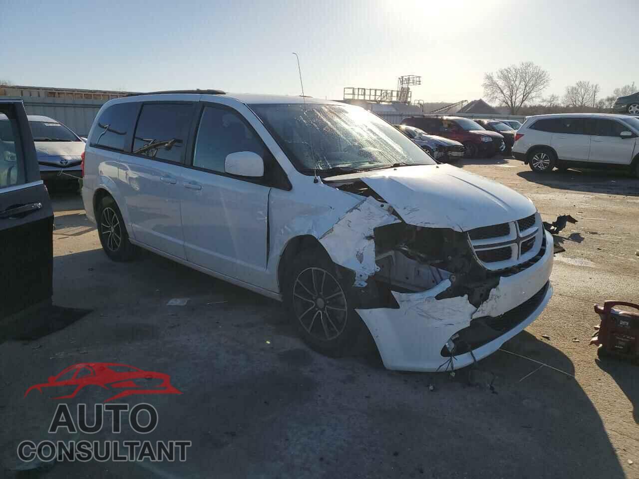 DODGE CARAVAN 2018 - 2C4RDGEG4JR343976