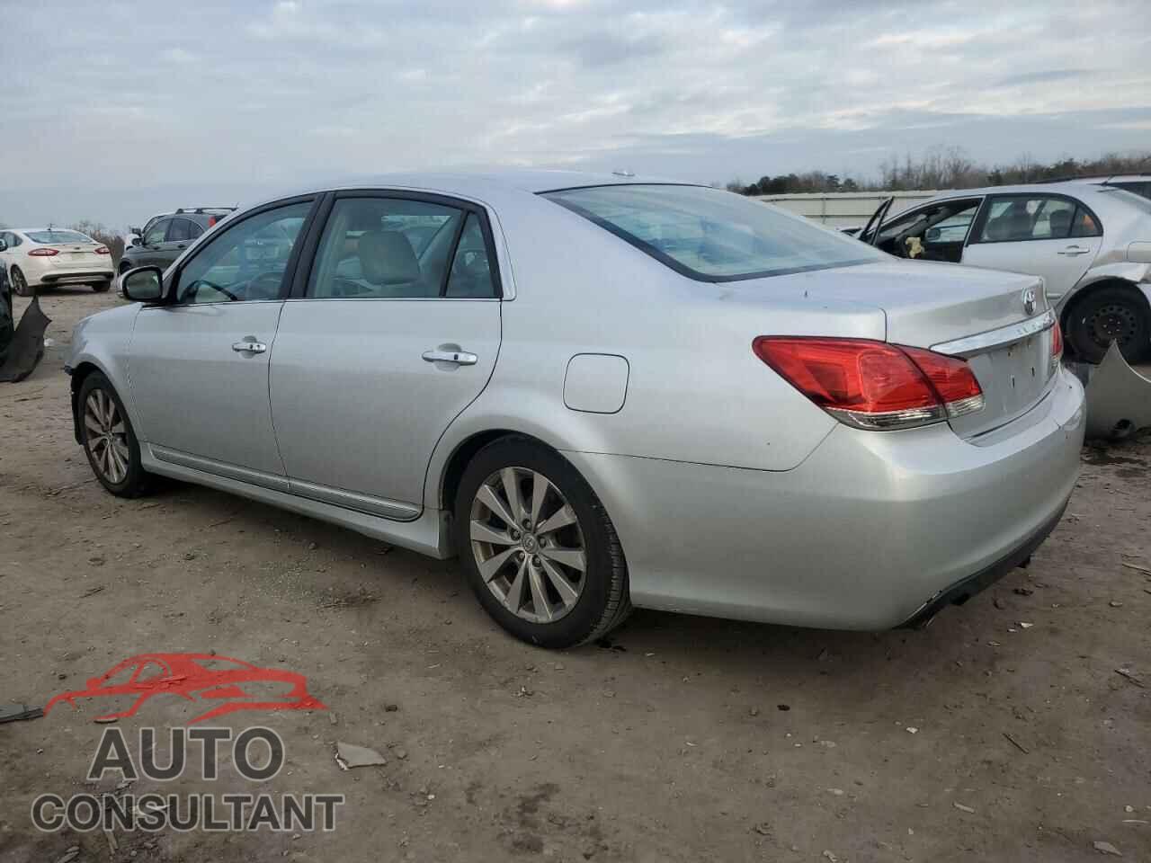 TOYOTA AVALON 2011 - 4T1BK3DB7BU414965