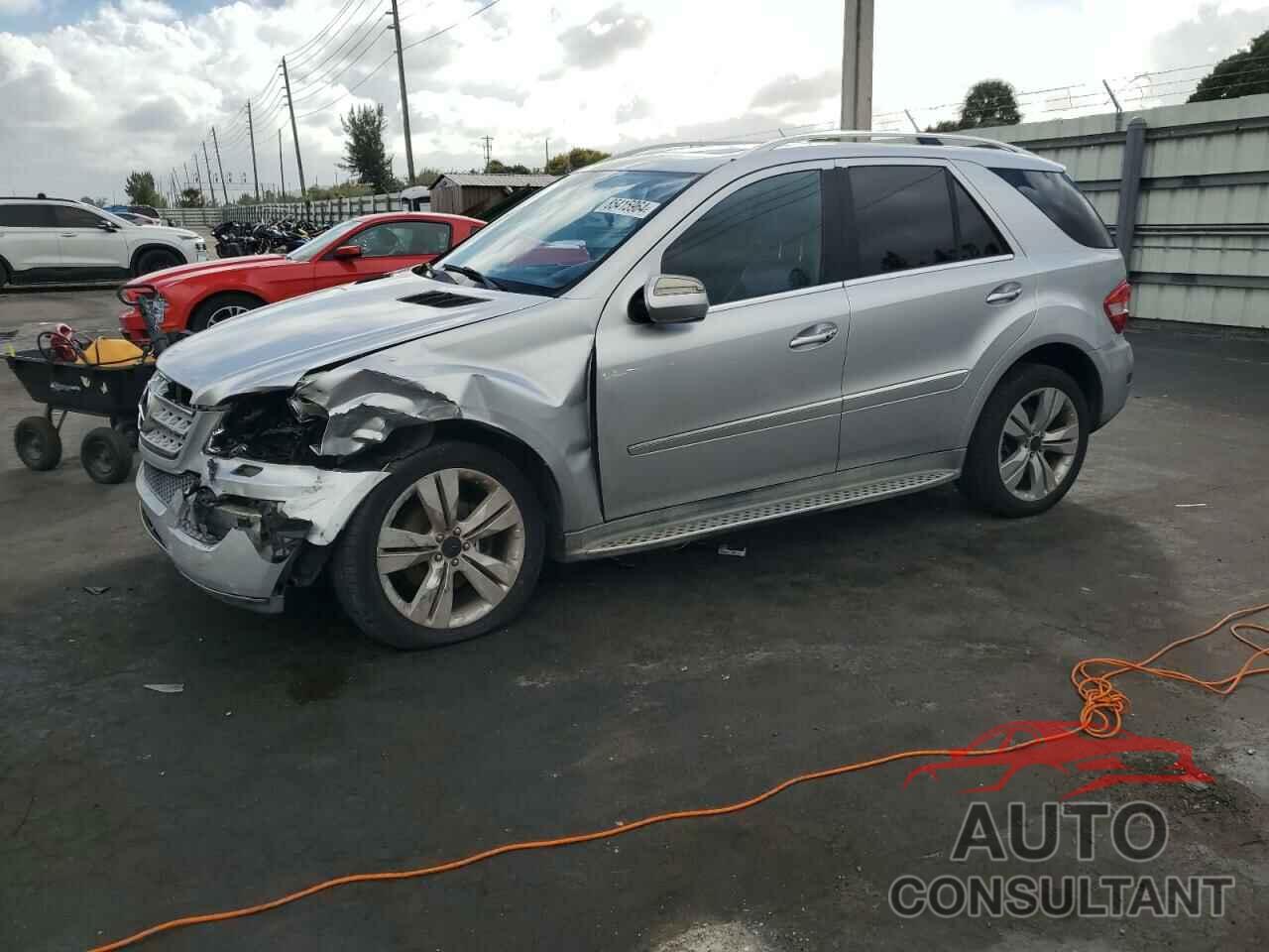 MERCEDES-BENZ M-CLASS 2010 - 4JGBB8GB0AA608360