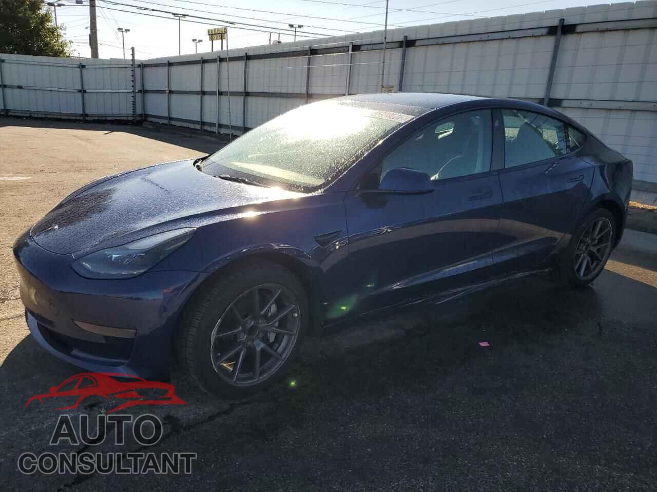 TESLA MODEL 3 2022 - 5YJ3E1EA5NF371010