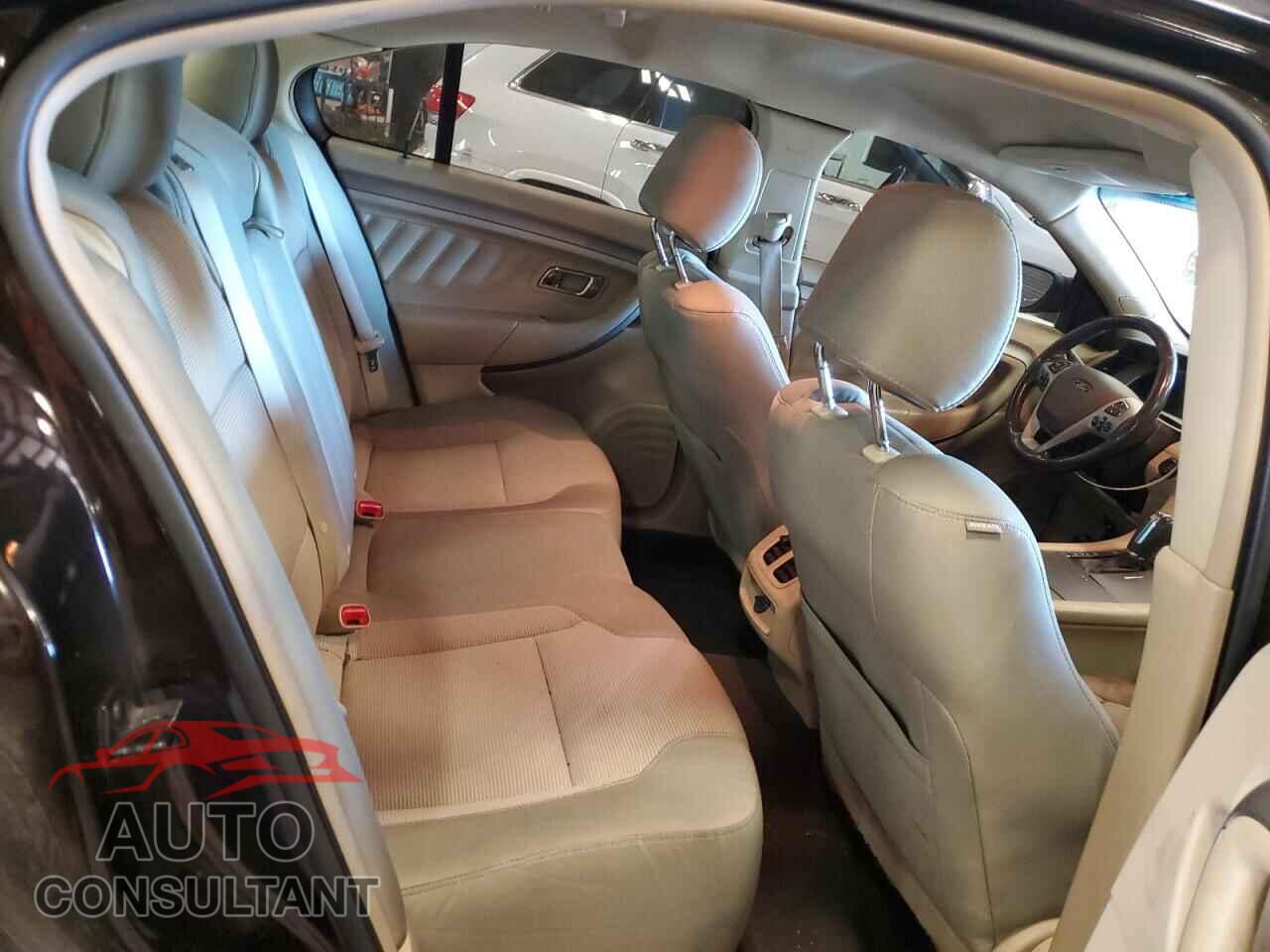 FORD TAURUS 2013 - 1FAHP2E85DG214624
