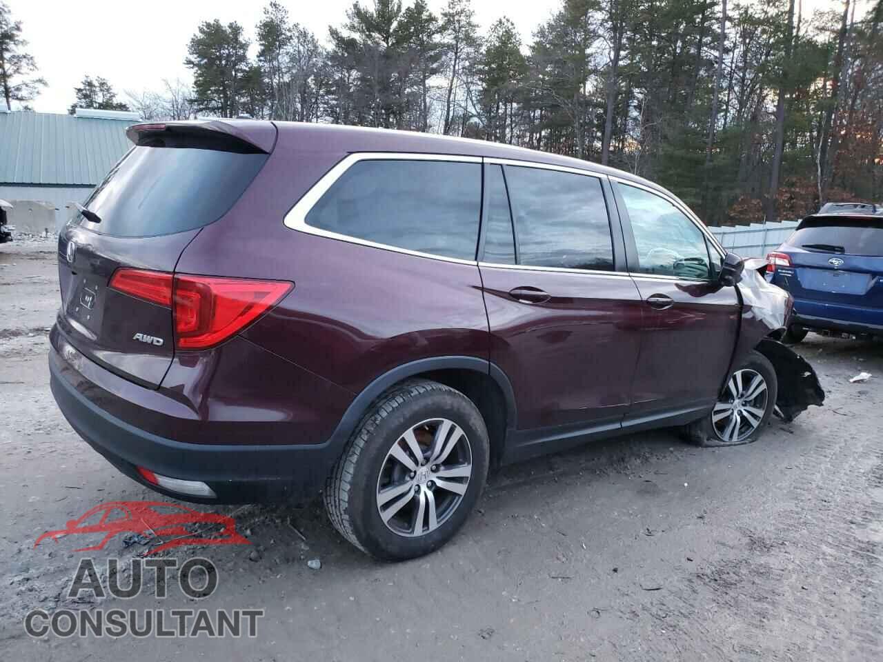 HONDA PILOT 2017 - 5FNYF6H57HB011076