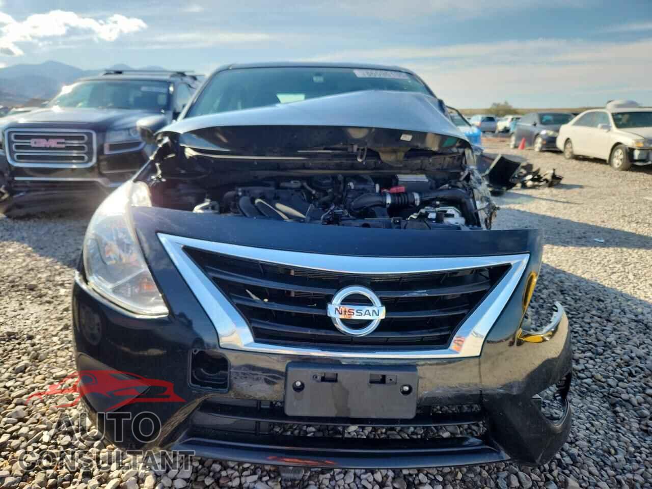 NISSAN VERSA 2019 - 3N1CN7AP3KL865203