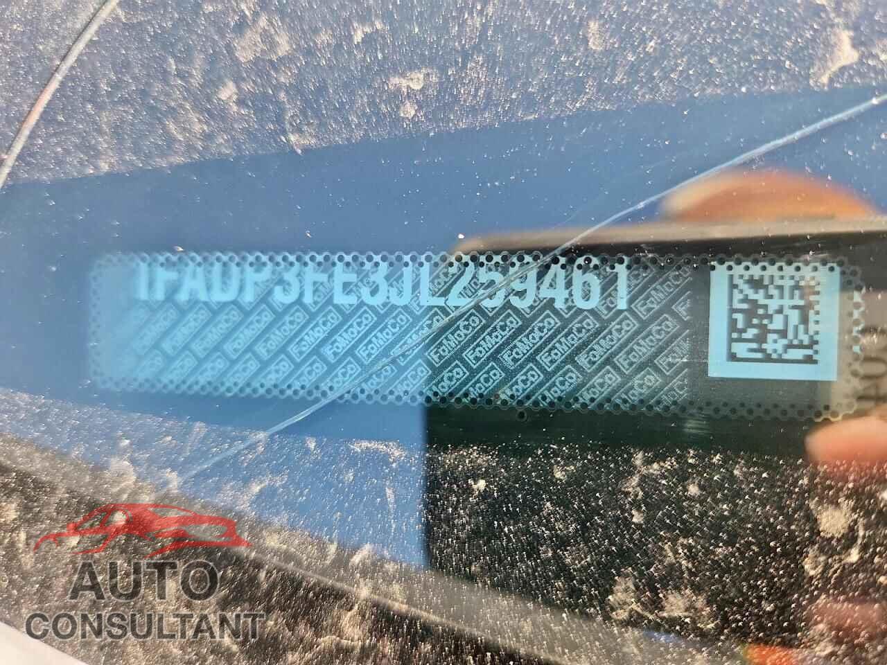 FORD FOCUS 2018 - 1FADP3FE3JL259461