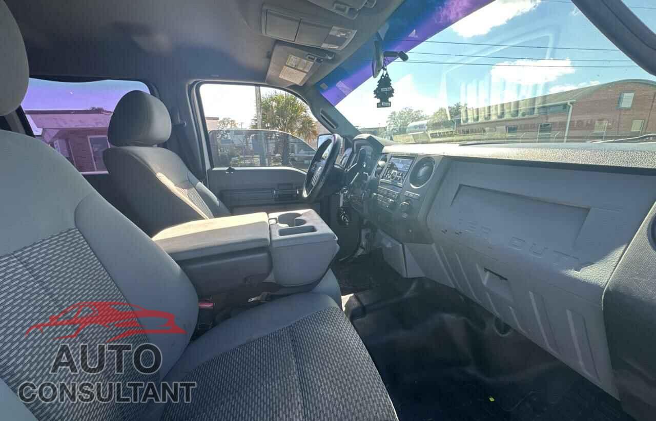 FORD F250 2012 - 1FT7W2B63CED08166