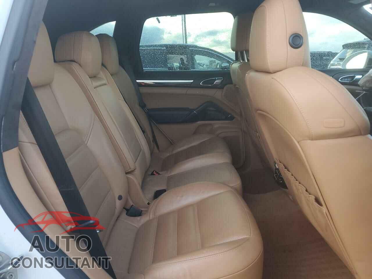 PORSCHE CAYENNE 2016 - WP1AC2A26GLA88647