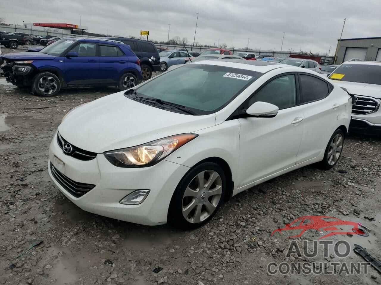HYUNDAI ELANTRA 2013 - 5NPDH4AE5DH388749