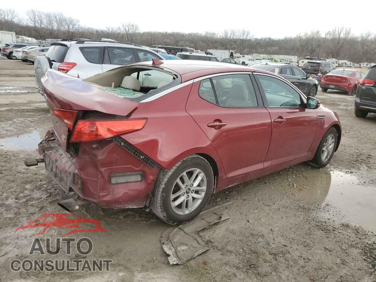 KIA OPTIMA 2011 - KNAGM4A77B5109256
