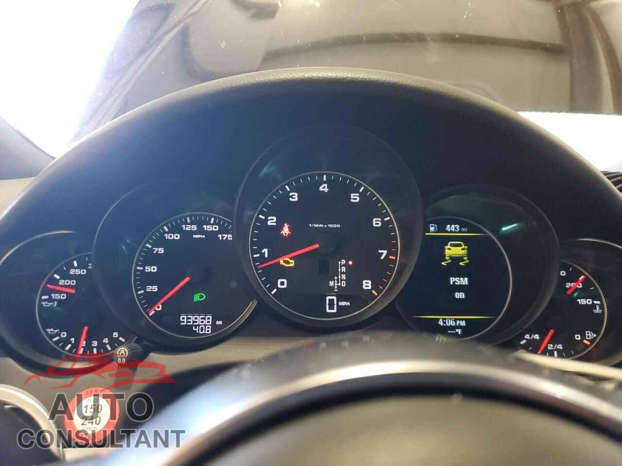PORSCHE CAYENNE 2018 - WP1AA2A2XJKA00833