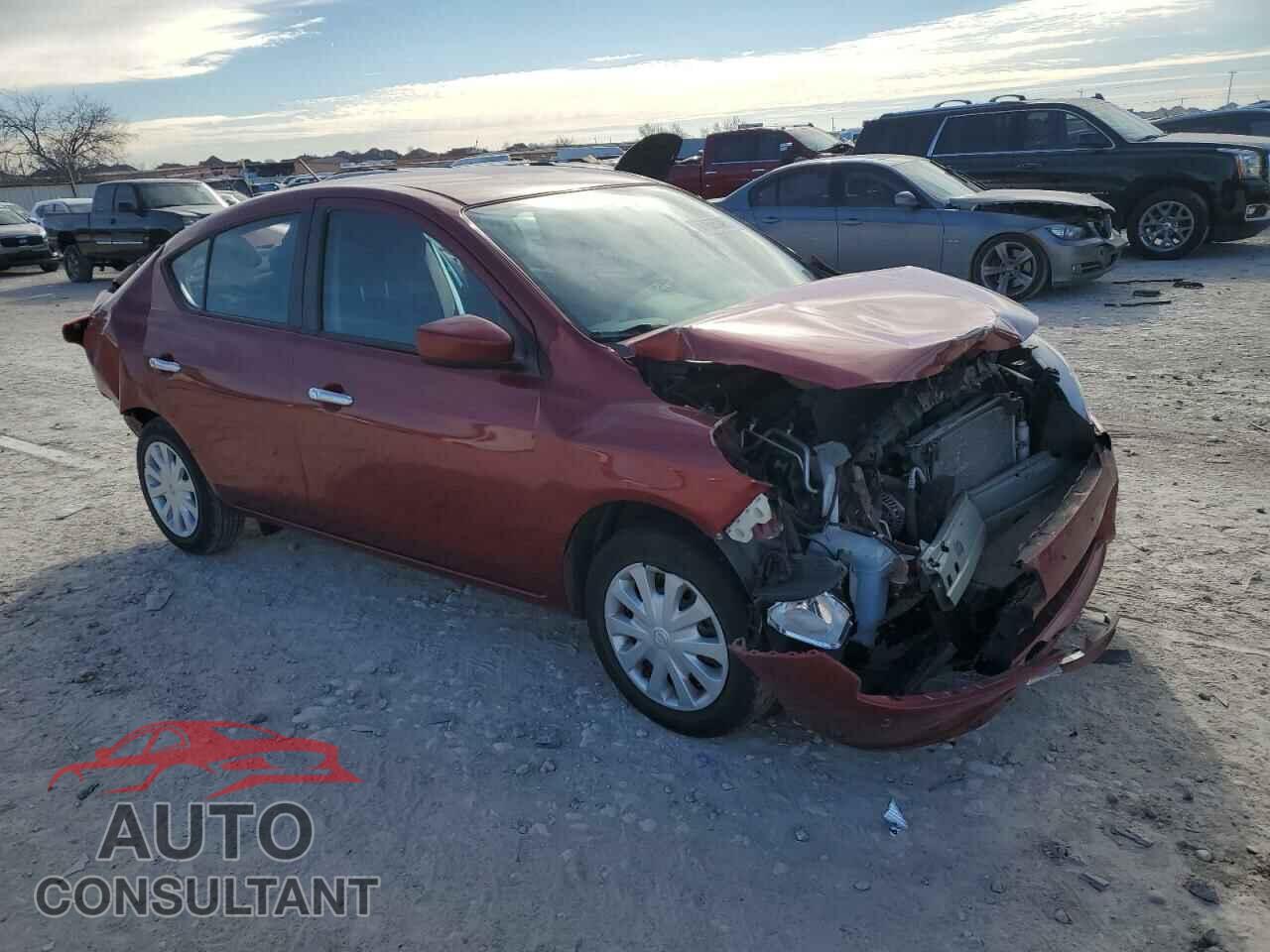 NISSAN VERSA 2019 - 3N1CN7AP3KL861748