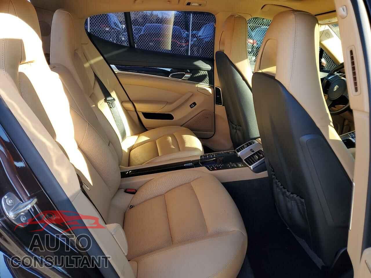 PORSCHE PANAMERA 2016 - WP0AA2A79GL002671