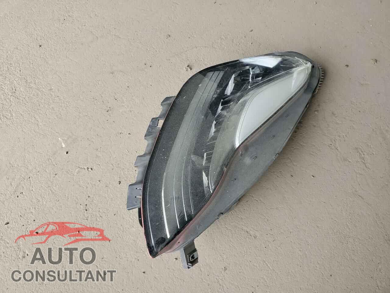 TESLA MODEL 3 2018 - 5YJ3E1EA7JF060284