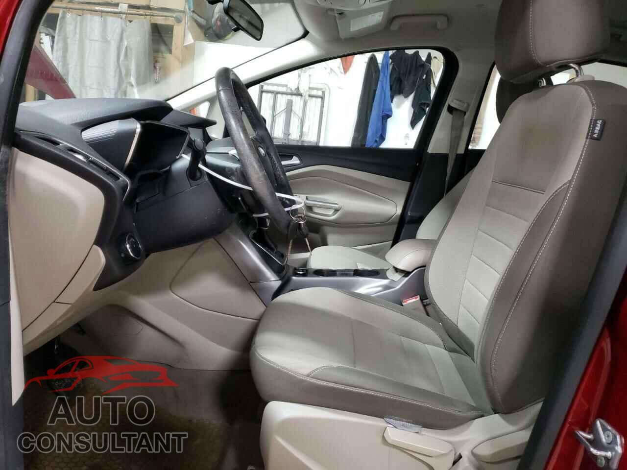 FORD CMAX 2013 - 1FADP5AU1DL509021