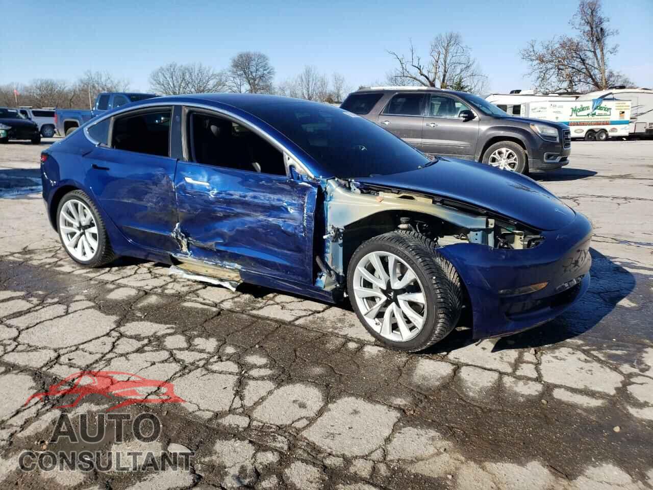 TESLA MODEL 3 2018 - 5YJ3E1EB8JF133705
