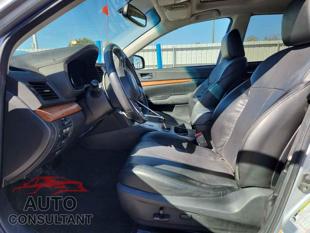 SUBARU OUTBACK 2014 - 4S4BRDMC1E2242670