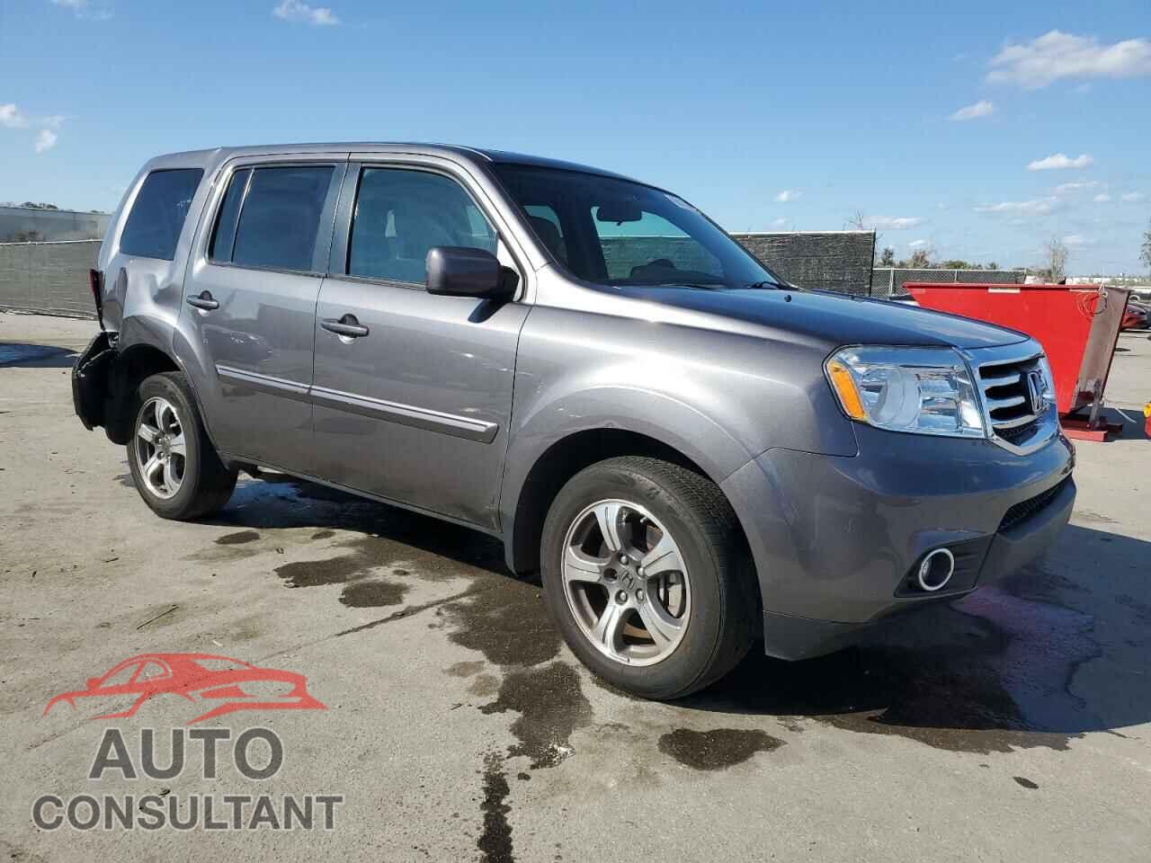 HONDA PILOT 2015 - 5FNYF3H3XFB034782