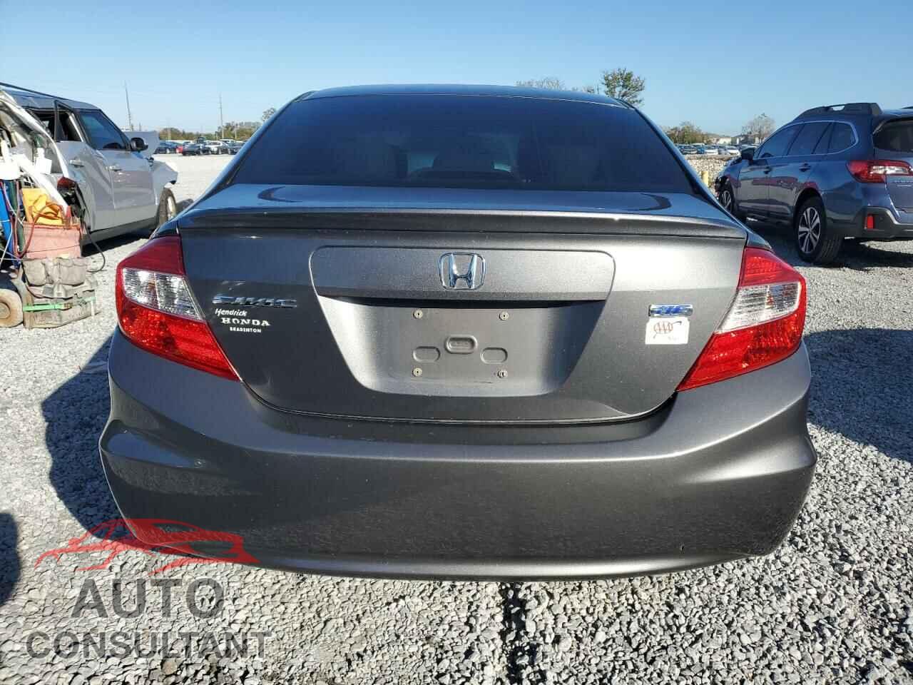 HONDA CIVIC 2012 - 2HGFB2F61CH557321