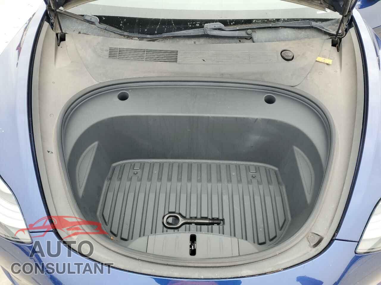 TESLA MODEL 3 2021 - 5YJ3E1EB1MF902811