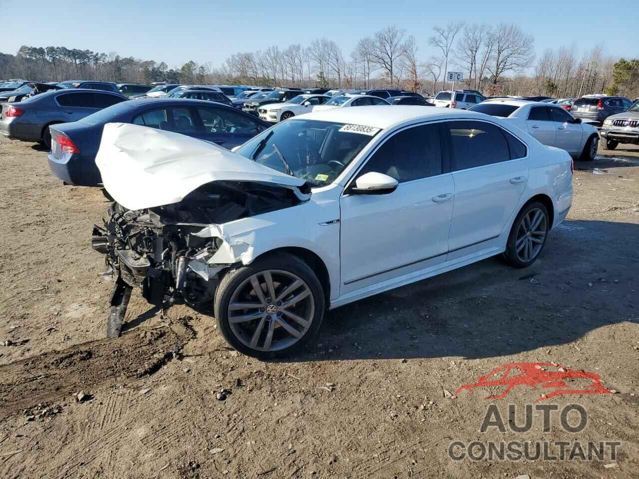 VOLKSWAGEN PASSAT 2017 - 1VWDT7A30HC044243