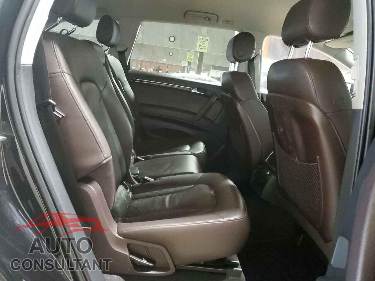 AUDI Q7 2011 - WA1CGAFE2BD007149