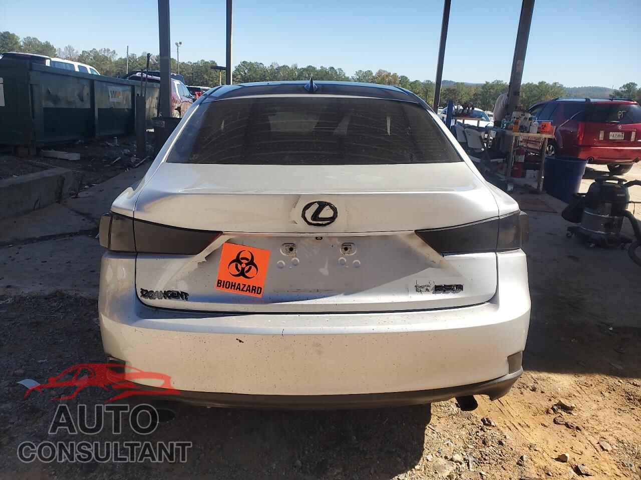 LEXUS IS 2015 - JTHBF1D20F5058225
