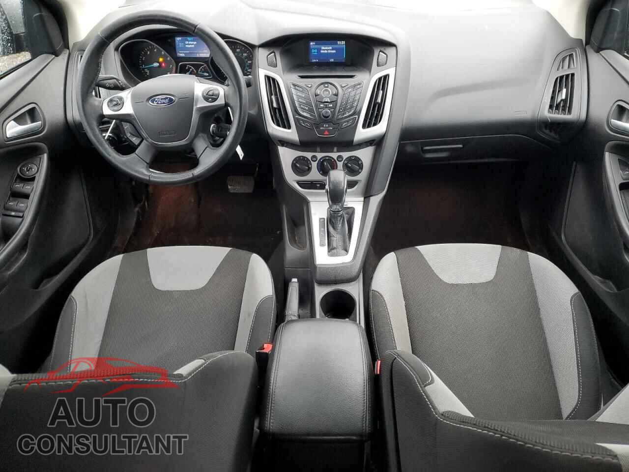FORD FOCUS 2014 - 1FADP3F26EL275732