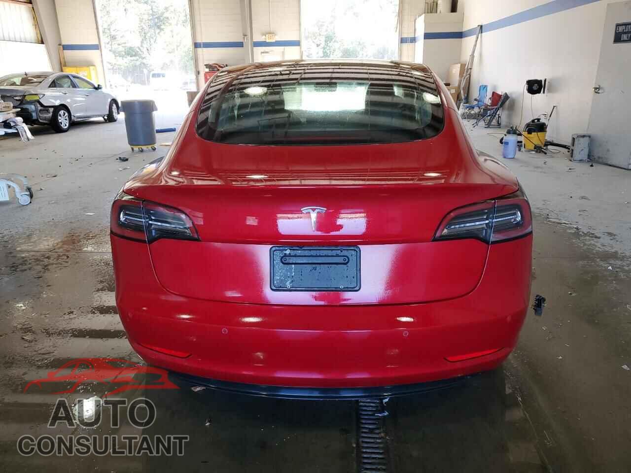 TESLA MODEL 3 2019 - 5YJ3E1EA8KF407574