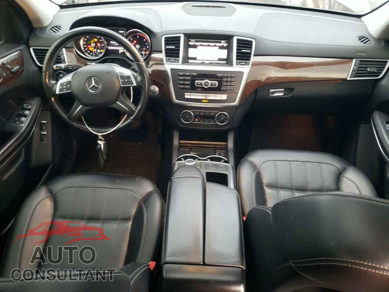 MERCEDES-BENZ GL-CLASS 2013 - 4JGDF2EE6DA206063