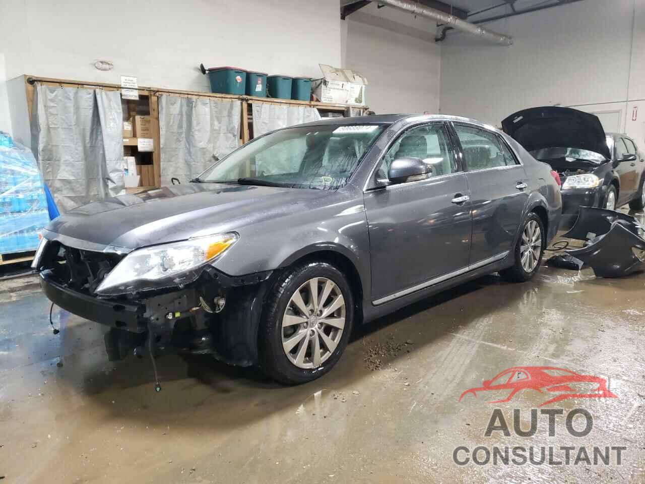 TOYOTA AVALON 2011 - 4T1BK3DB9BU430343