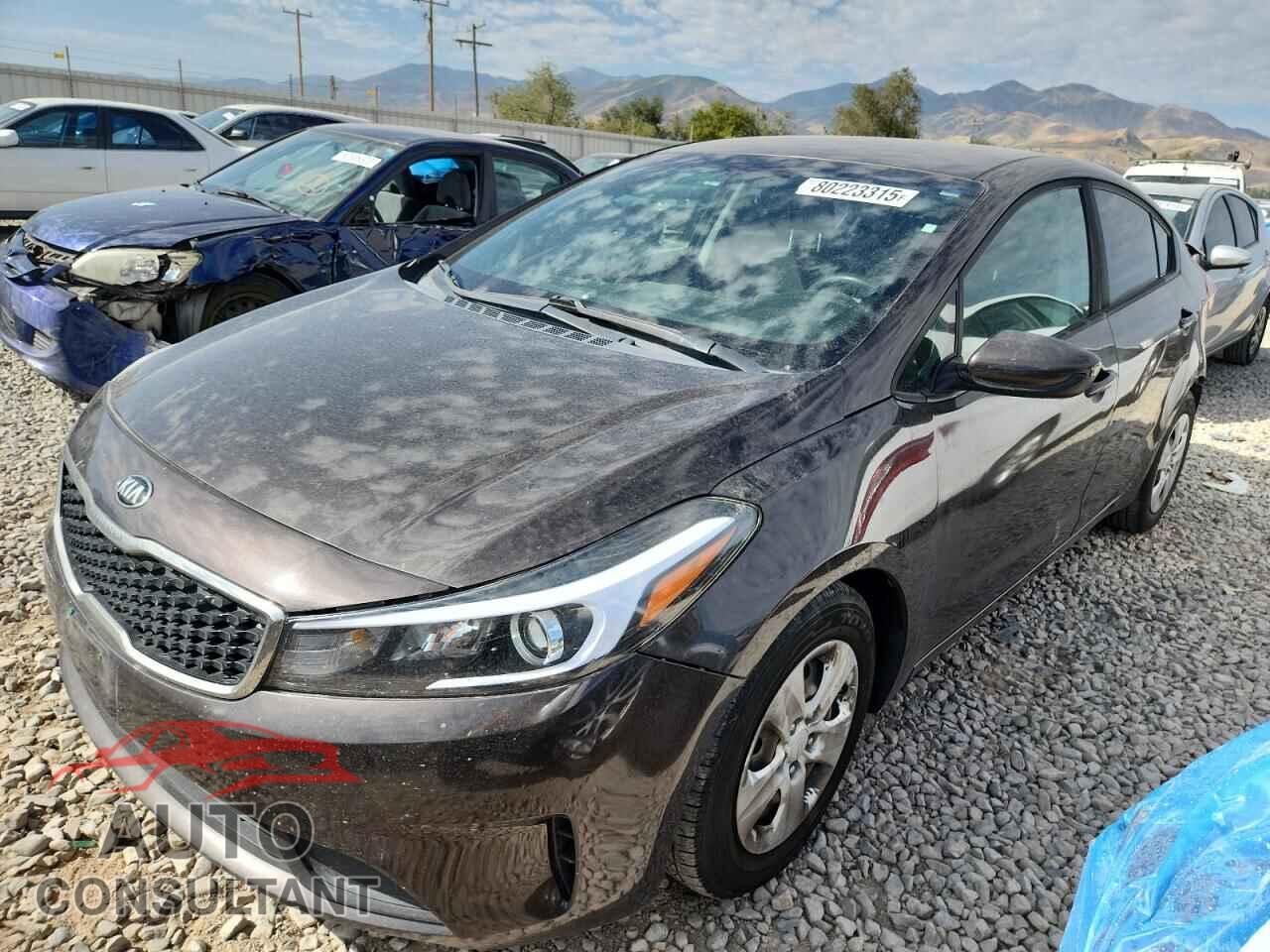 KIA FORTE 2017 - 3KPFL4A71HE129985