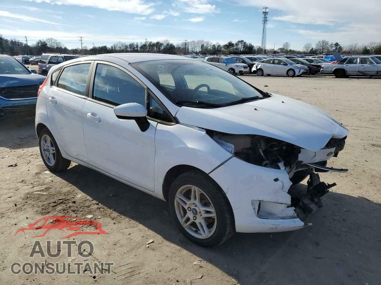 FORD FIESTA 2017 - 3FADP4EJ9HM159958