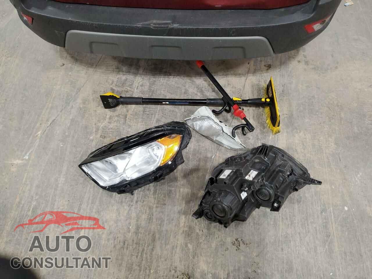 FORD ECOSPORT 2019 - MAJ6S3KLXKC310726