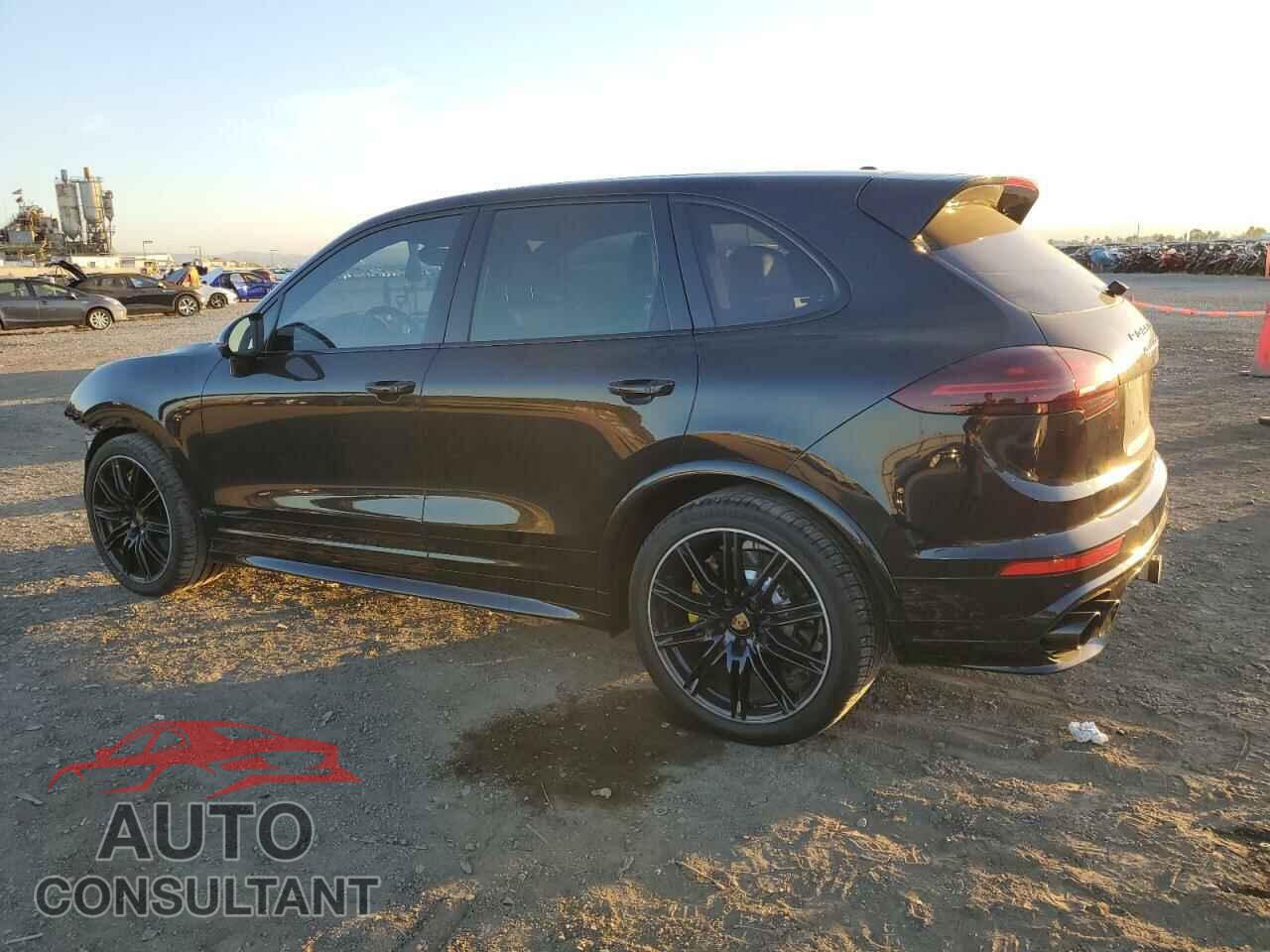 PORSCHE CAYENNE 2016 - WP1AC2A25GLA85125