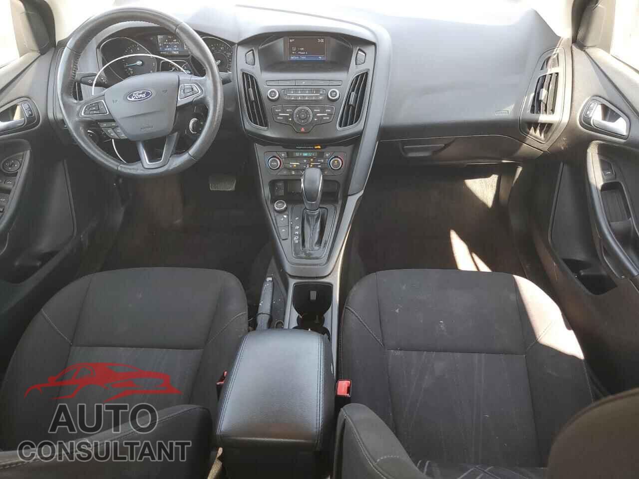 FORD FOCUS 2018 - 1FADP3FE9JL227792